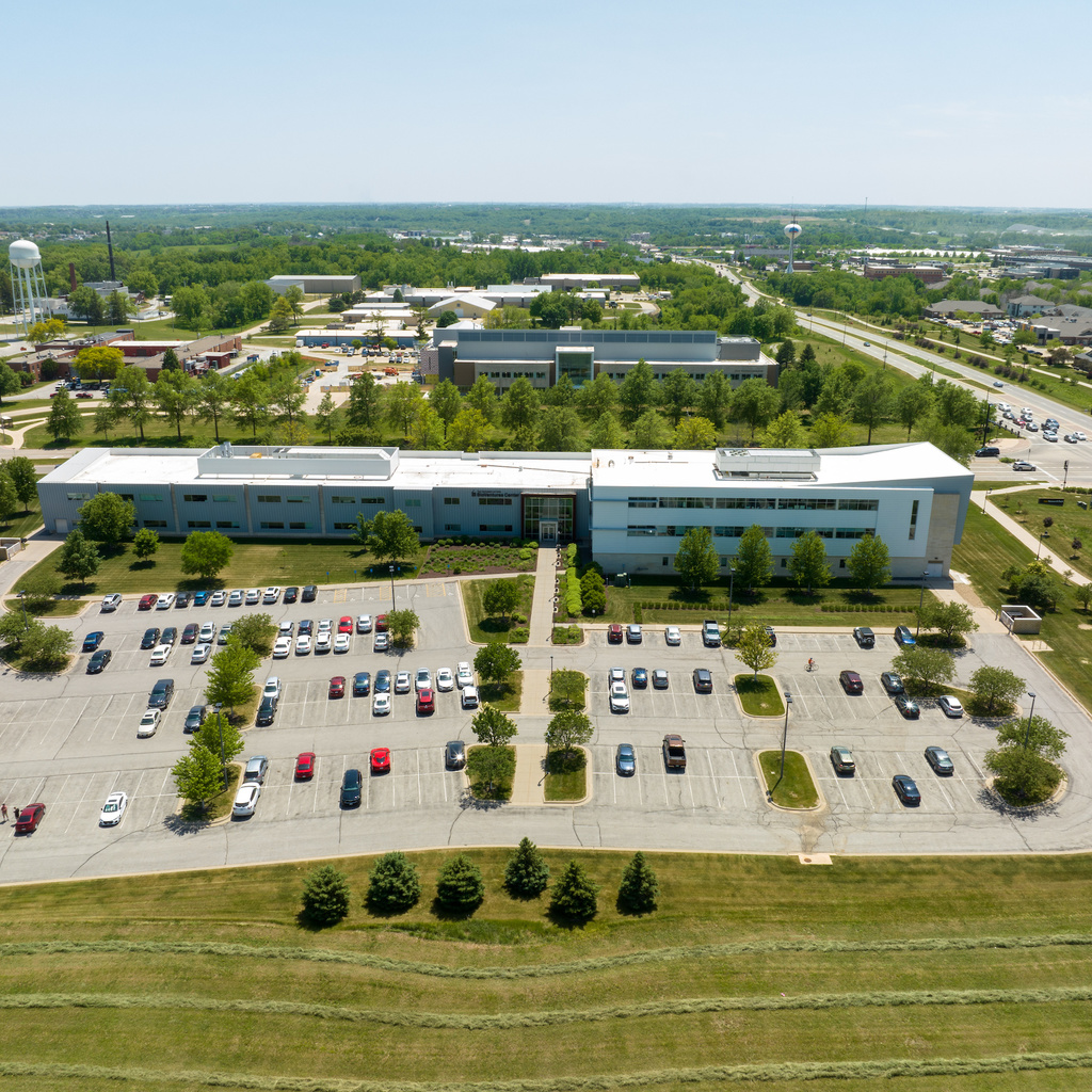 2023_05_30-UI Research Park Drone jatorner -0004.jpg